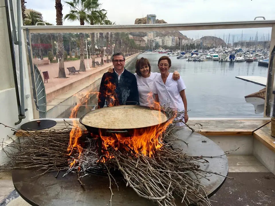 Cierra el restaurante Paco Gandia, templo del arroz con conejo y caracoles